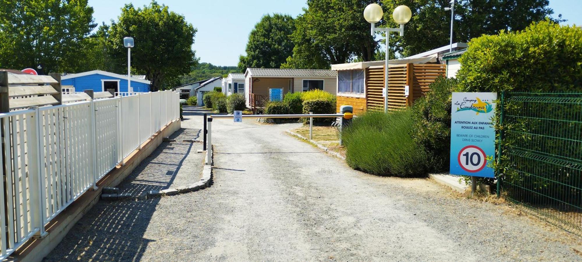 Cabane Randonneurs Camoël Esterno foto